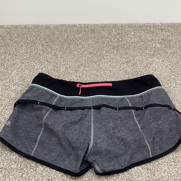 Lululemon Speed Up Short - Picture 2 of 4